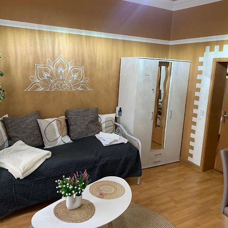 Best-Preis Fewo Rathausblick 2 - Zentrale Lage In Wittenberge - 2 Personen - Einzelzimmer - Vollausstattung - Wlan / Prime & Self-Check-In Exteriér fotografie