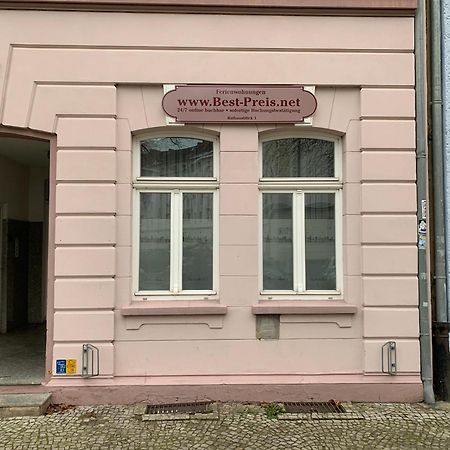 Best-Preis Fewo Rathausblick 2 - Zentrale Lage In Wittenberge - 2 Personen - Einzelzimmer - Vollausstattung - Wlan / Prime & Self-Check-In Exteriér fotografie