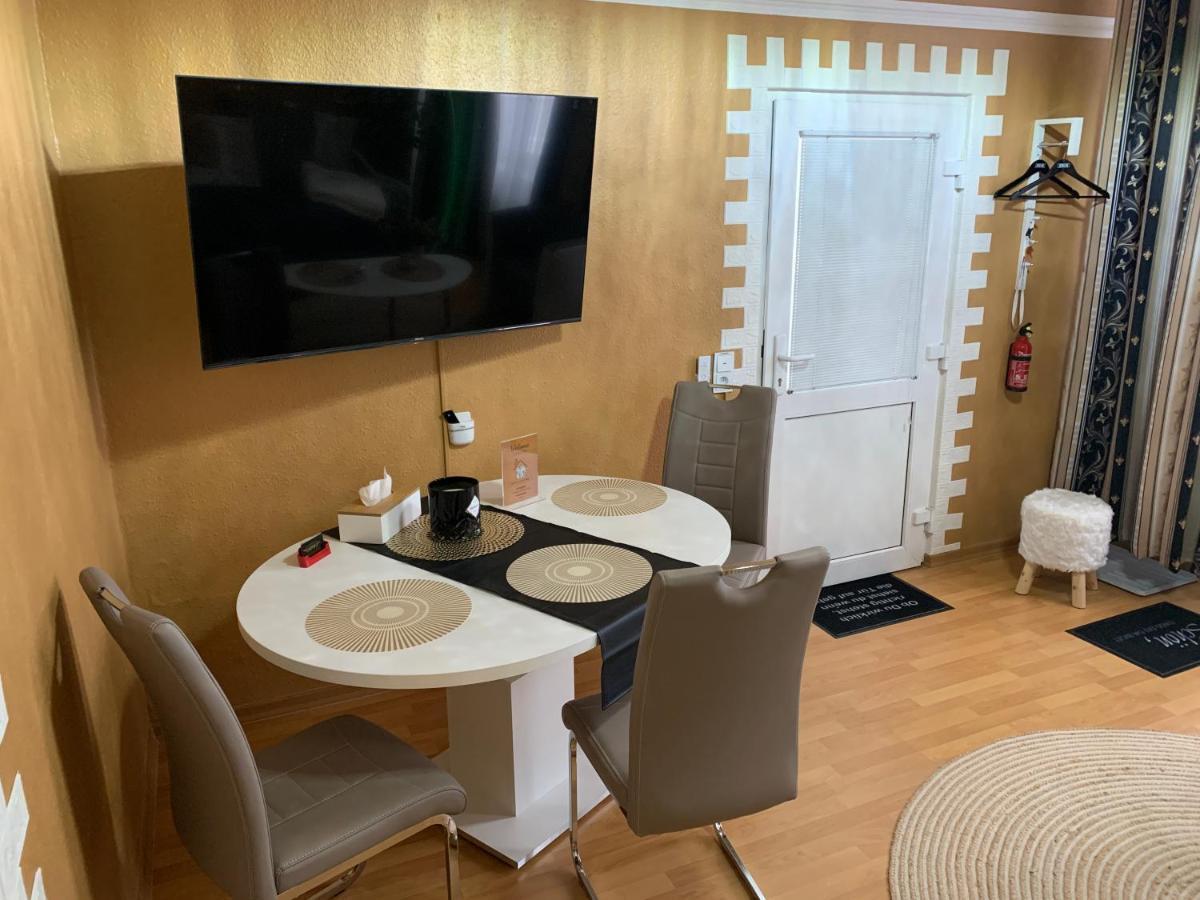 Best-Preis Fewo Rathausblick 2 - Zentrale Lage In Wittenberge - 2 Personen - Einzelzimmer - Vollausstattung - Wlan / Prime & Self-Check-In Exteriér fotografie