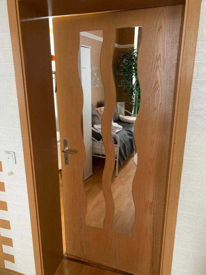 Best-Preis Fewo Rathausblick 2 - Zentrale Lage In Wittenberge - 2 Personen - Einzelzimmer - Vollausstattung - Wlan / Prime & Self-Check-In Exteriér fotografie