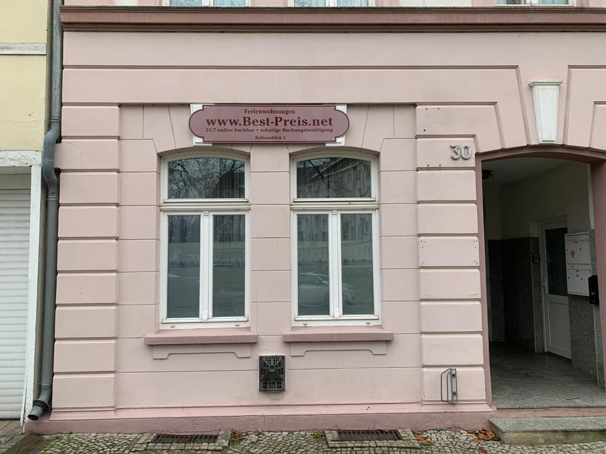Best-Preis Fewo Rathausblick 2 - Zentrale Lage In Wittenberge - 2 Personen - Einzelzimmer - Vollausstattung - Wlan / Prime & Self-Check-In Exteriér fotografie