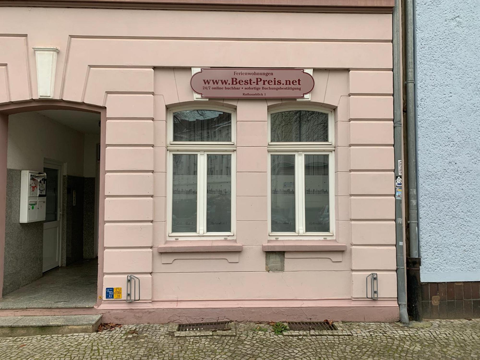 Best-Preis Fewo Rathausblick 2 - Zentrale Lage In Wittenberge - 2 Personen - Einzelzimmer - Vollausstattung - Wlan / Prime & Self-Check-In Exteriér fotografie